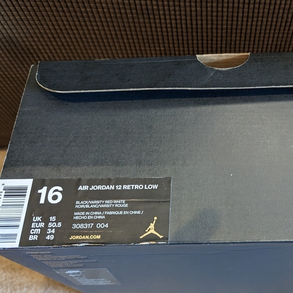 Air Jordan 12 Retro Low Playoff - Picture 8 of 8